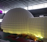 Nuovo design per l'outdoor gigante Igloo LED tenda a cupola gonfiabile con 2 tunnel
