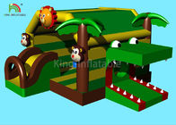 Camera di salto di rimbalzo della foresta da 5,5 m. di tema del castello del coccodrillo gonfiabile animale dei buttafuori
