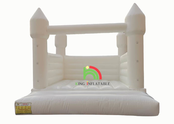 Letto di salto bianco gonfiabile del castello 13ft*11.5ft*10ft Jumper Bouncy Castle Wedding Decorations dei buttafuori per il partito