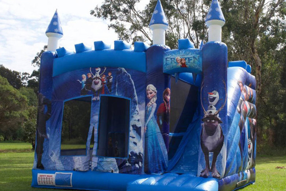 Buttafuori di salto gonfiabili congelati del castello della Camera commerciale combinata rimbalzante di rimbalzo con lo scorrevole per i bambini