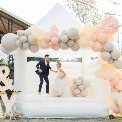 Commerciale Adulti Bambini Bouncer gonfiabile White Bouncy House Bouncer gonfiabile Jump Castle per il matrimonio