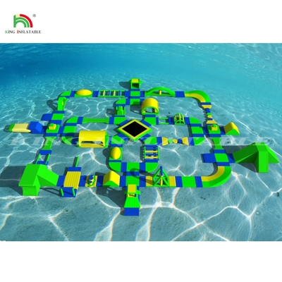 Parco acquatico galleggiante gonfiabile giochi d'acqua gonfiabili attrezzature di divertimento per eventi