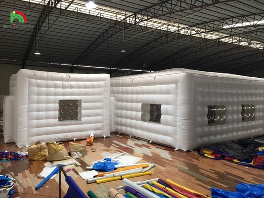 Tenda gonfiabile in pvc bianco per club notturno club notturno gonfiabile eventi di nozze festa cubo in vendita