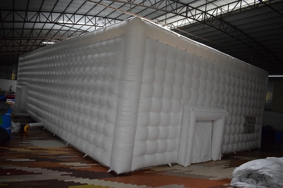Tenda gonfiabile in pvc bianco per club notturno club notturno gonfiabile eventi di nozze festa cubo in vendita