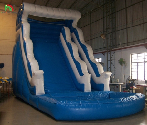 Parco di divertimenti scivolo gonfiabile per la piscina scivolo gonfiabile da buttafuori scivolo d'acqua con soffiatore