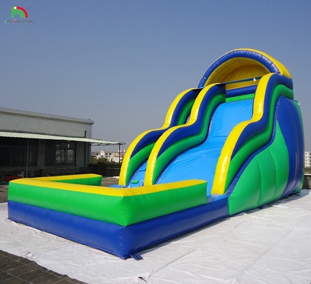 Casa gonfiabile commerciale con scivolo d'acqua castello di salto per bambini