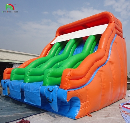 Piscine d'acqua gonfiabile doppi scivoli chiusi rossi Bambini casa di rimbalzo commerciale acqua chiusa scivolo piscina