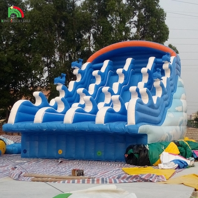 Scivolo d'acqua gonfiabile per piscina per bambini adulti