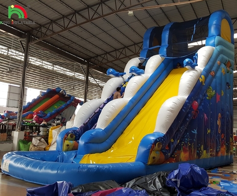 Giocattoli a fumetti gonfiabili a buon mercato Casa rimbalzata scivolo d'acqua gonfiabile commerciale
