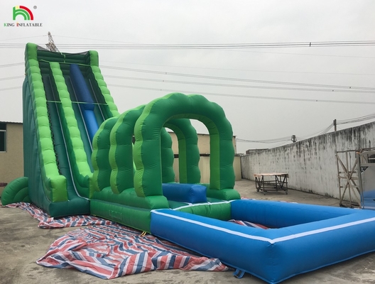 Scivolo d'acqua gigante gonfiabile scivolo d'acqua gonfiabile commerciale con piscina