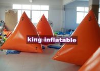 I giocattoli di galleggiamento del PVC del triangolo gonfiabile/boe arancio dell'annuncio e di allarme per l'acqua parcheggiano