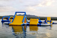 gli sport gonfiabili giganti di galleggiamento all'aperto su ordinazione dell'acqua innaffiano il parco da vendere