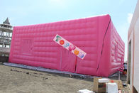 Cubo di cucitura gonfiabile del tessuto rosa, tenda gonfiabile del cubo cucita ventilatori