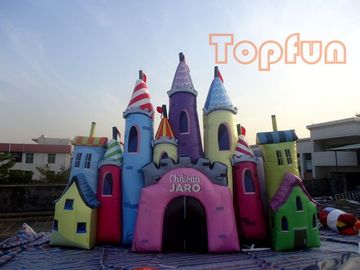 Castello fantastico gigante di Cenerentola, castello di salto Colourful su misura del PVC
