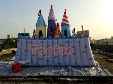 Castello fantastico gigante di Cenerentola, castello di salto Colourful su misura del PVC
